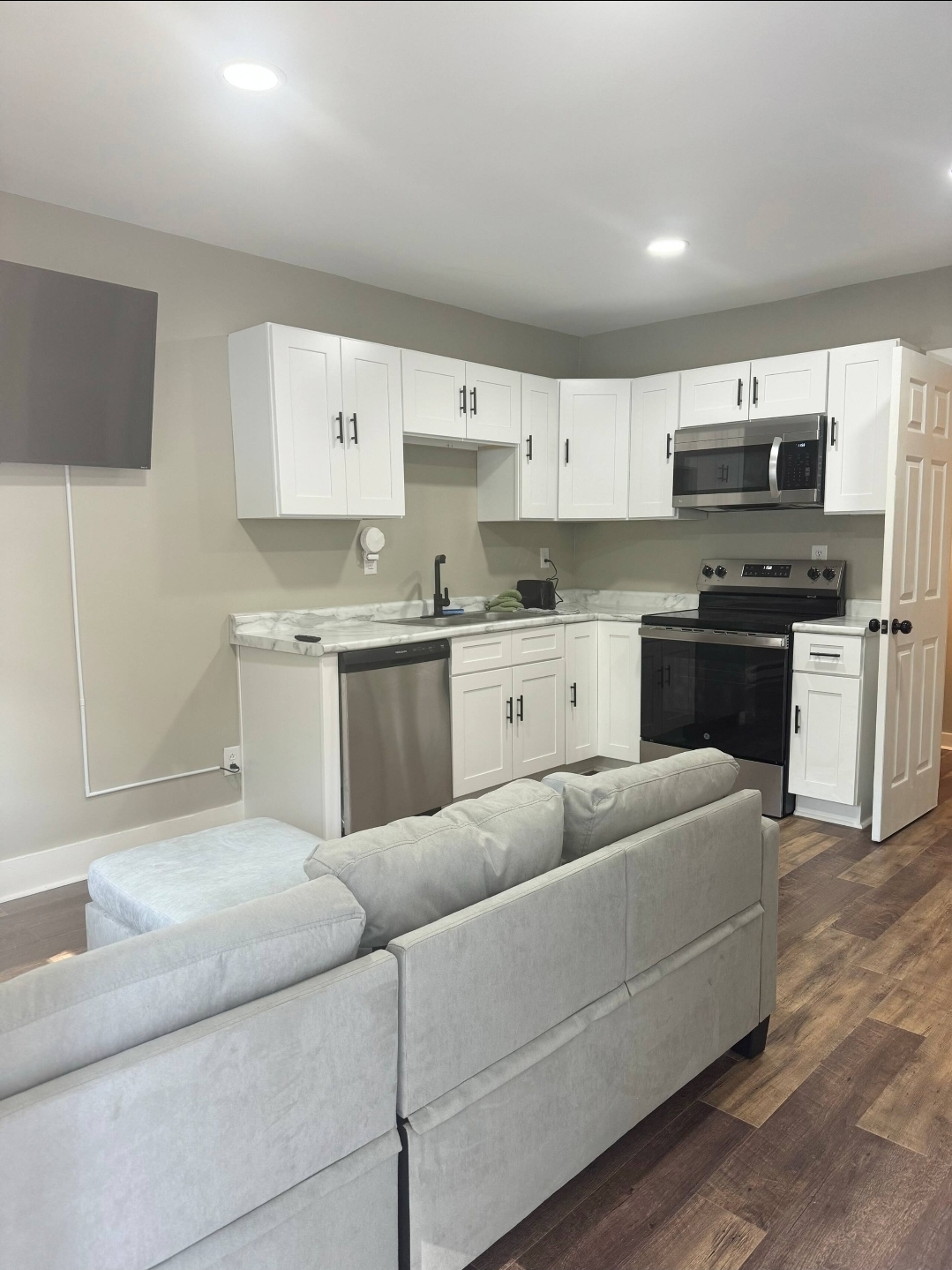 Unit 5 - Open kitchen and living area